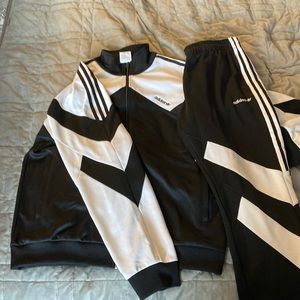 Adidas track suit large